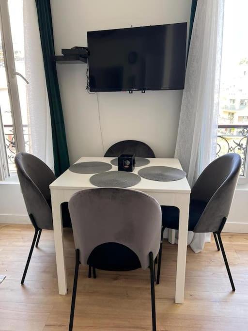 Apartamento Studio A Deux Pas De Paris Levallois-Perret Exterior foto