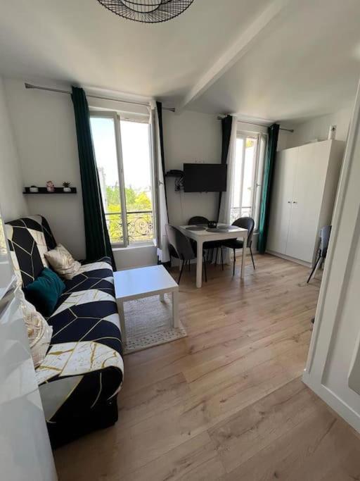 Apartamento Studio A Deux Pas De Paris Levallois-Perret Exterior foto